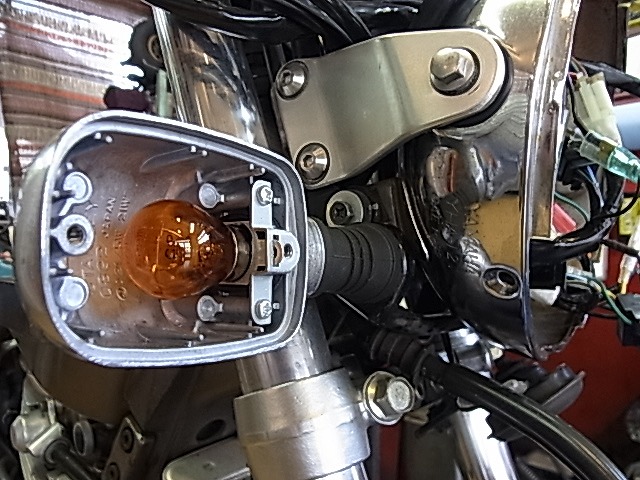 SRX400 SRX600 リアウインカー 右 0892 ヤマハ 純正 中古 バイク